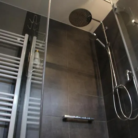 Apartment Haus Am Damm Kleve (Dusseldorf)